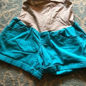Oh Baby maternity stylish jean shorts